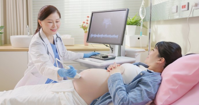 Khám thai lần đầu khi nào? Lưu ý cho mẹ lần đầu đi kiểm tra bầu